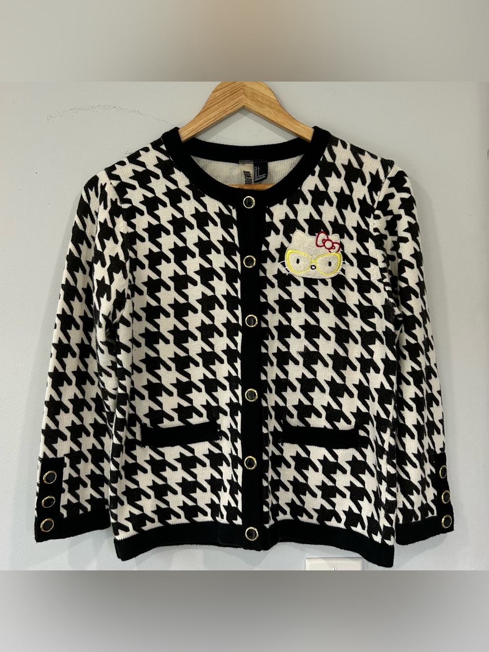 Forever 21 x Hello Kitty: houndstooth cardigan